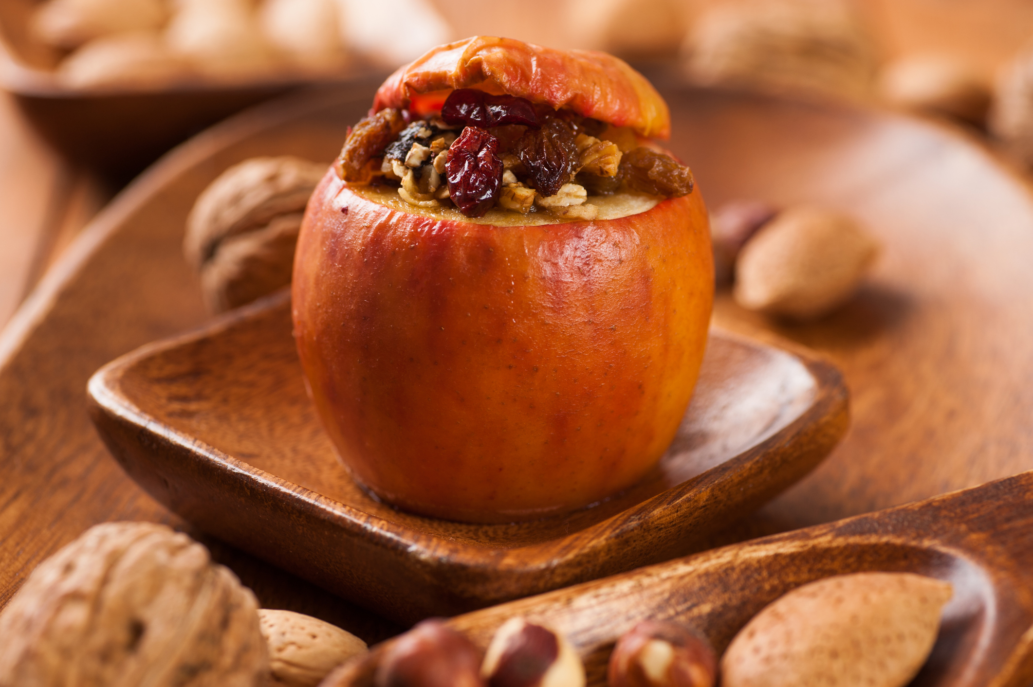 Rezept für die kalte Jahreszeit: Bratapfel mit Vanillesoße - Achilles ...