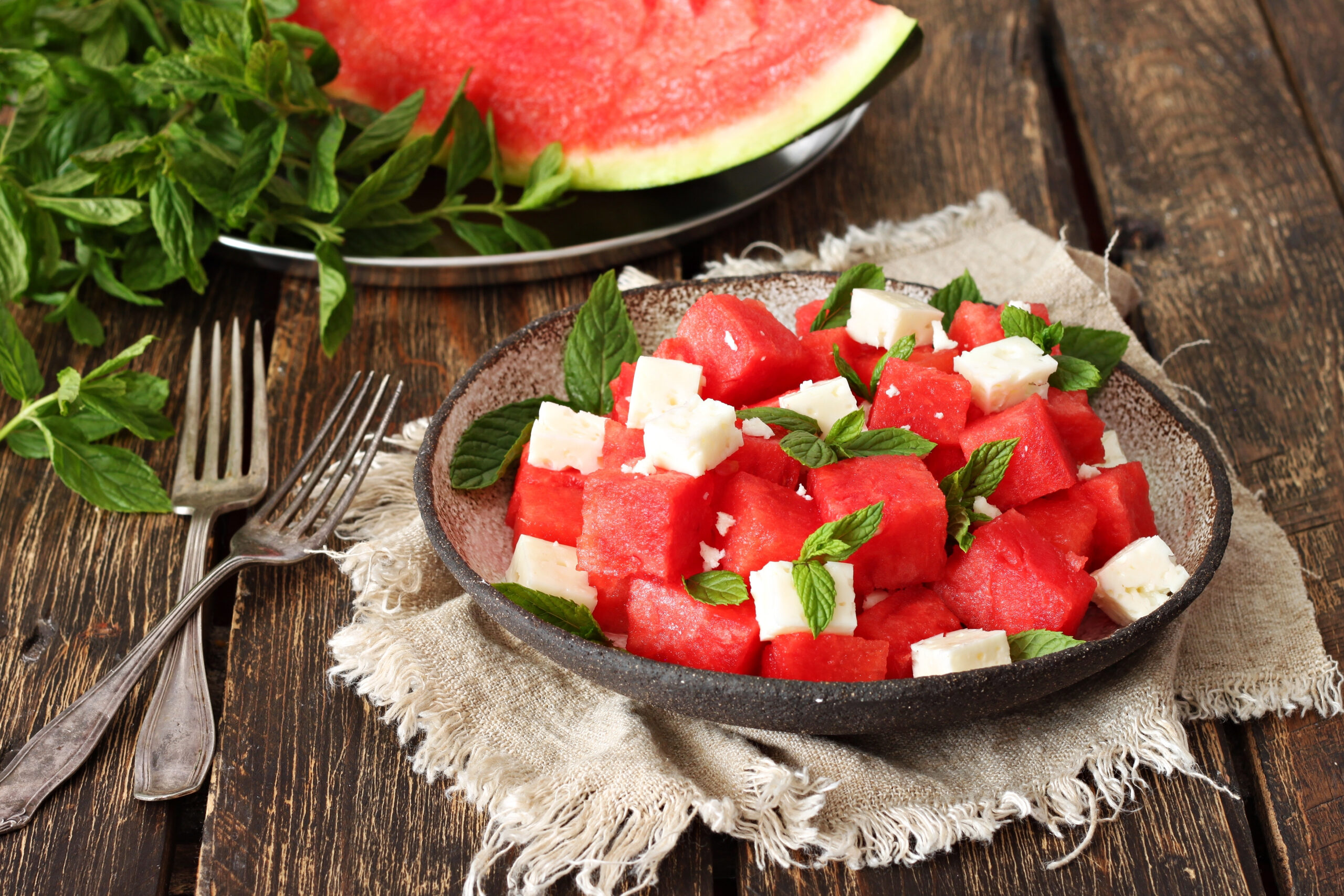 Rezept: Erfrischender Wassermelone-Feta-Salat - Achilles Running