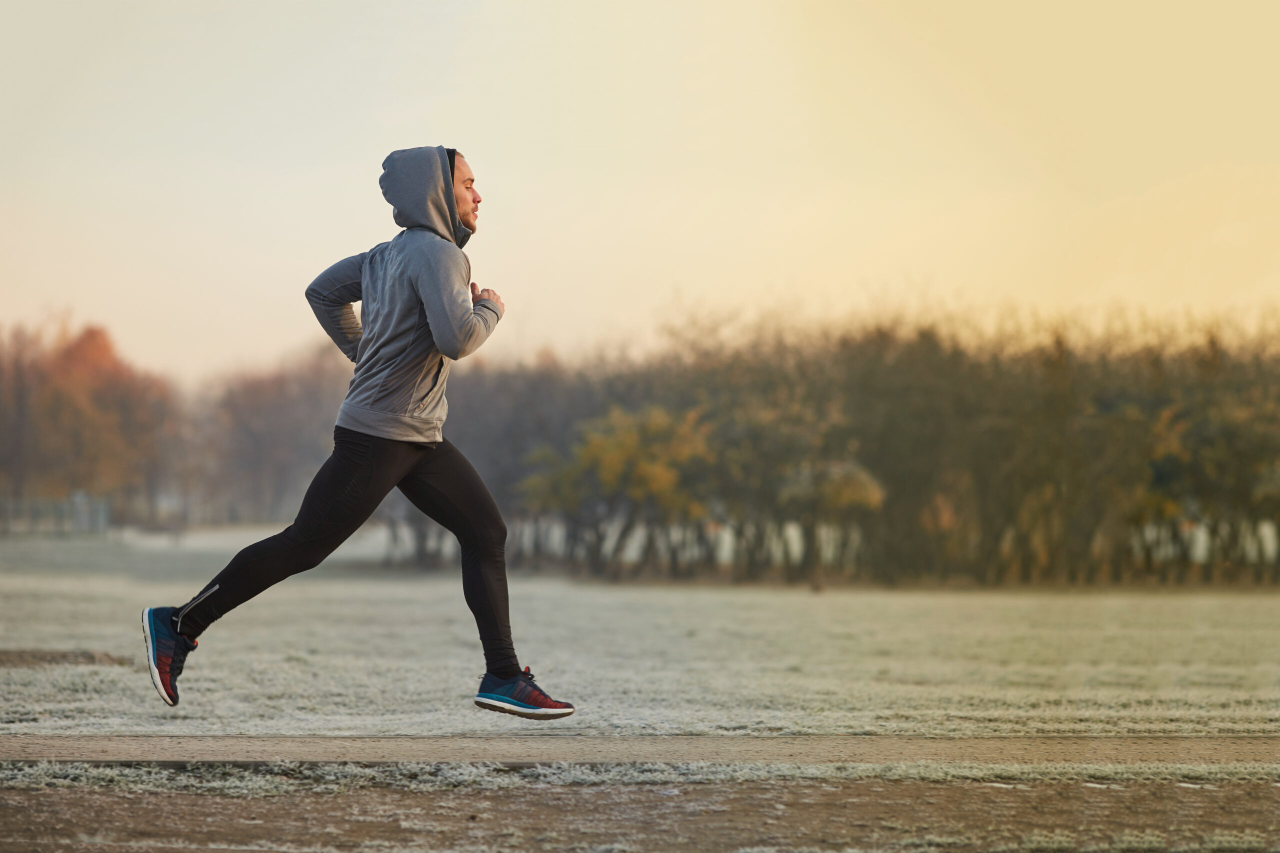 Laufen im Herbst und Winter – Tipps im ACHILLES RUNNING Shorts Podcast
